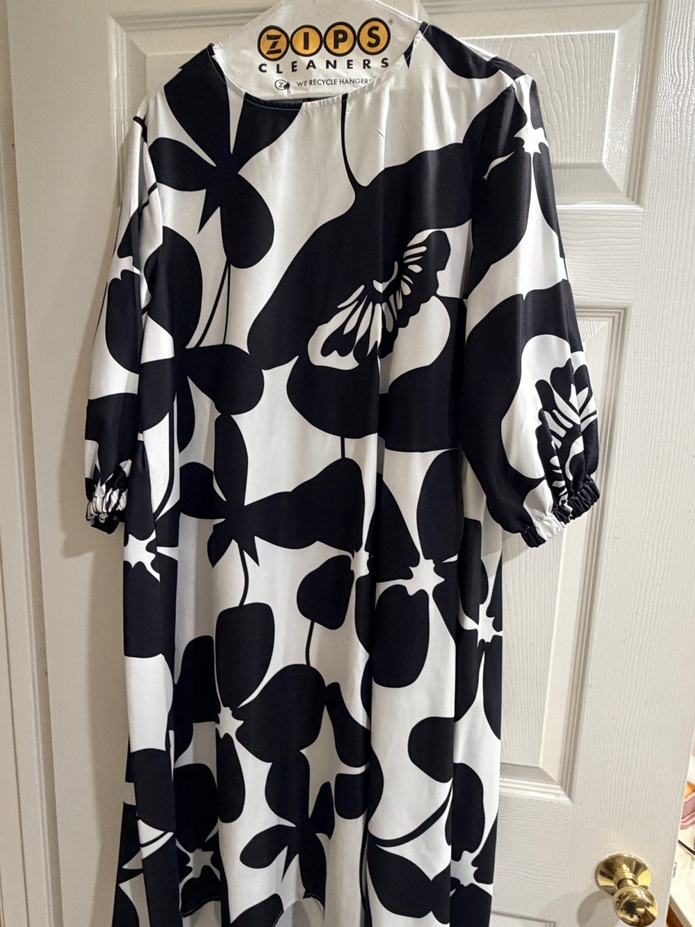 Black & White Floral High-Low Midi Dress